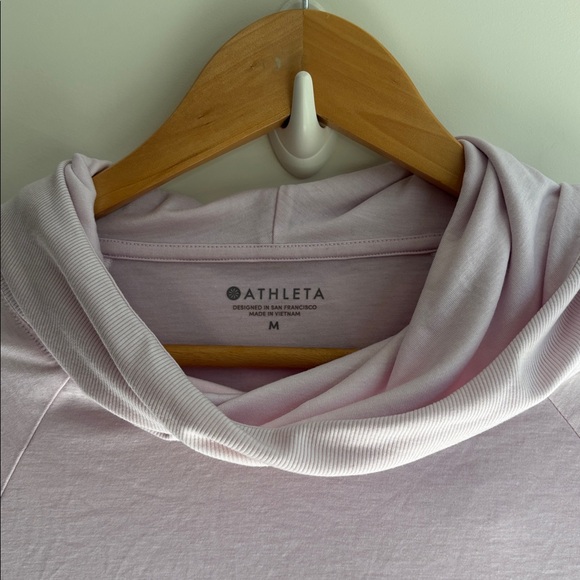 Athleta Lilac Essence Hooded Tunic Activewear Pullover Top M - Picture 3 of 6